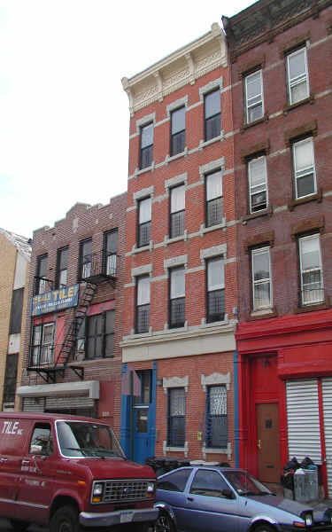 295 Kosciusko St in Brooklyn, NY - Foto de edificio - Building Photo