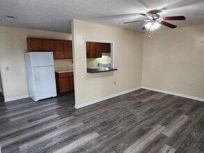 5230 Beach Dr, Unit D in Panama City, FL - Building Photo - Building Photo