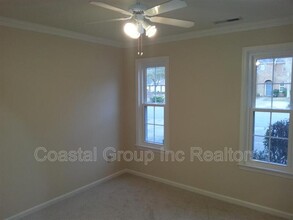 941 Sir Wilfred Cir in Virginia Beach, VA - Building Photo - Building Photo