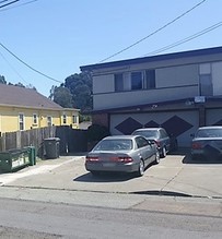 3205 Brookdale Ave in Oakland, CA - Building Photo - Building Photo