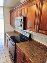 1721 Green Ridge Rd in Tampa, FL - Building Photo - Building Photo
