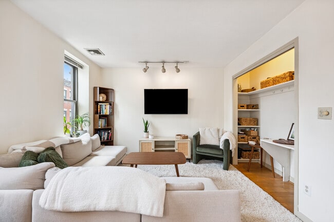 5 Grove St, Unit 9
