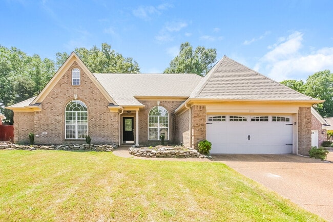 property at 8911 Oak Grove Blvd