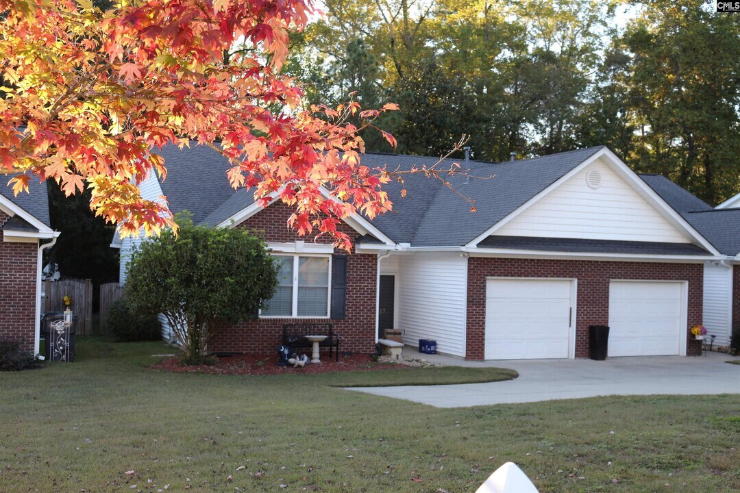 617 Harmon St in Lexington, SC - Building Photo