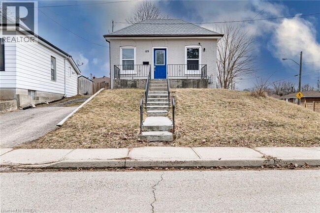 89 Maitland St in Brantford, ON - Building Photo - Building Photo