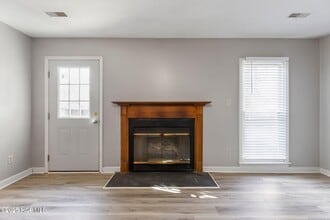 1054 Pine Dr in Winterville, NC - Building Photo - Building Photo