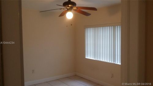 7331 Gary Ave in Miami Beach, FL - Building Photo - Building Photo