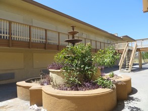 Villas At Tabor in Fairfield, CA - Foto de edificio - Building Photo