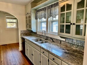 1123 Flint St in Jonesboro, AR - Building Photo - Building Photo