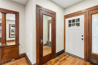 483 Alexander St in Rochester, NY - Building Photo - Building Photo