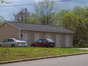 Nottingham Townhomes in Gastonia, NC - Building Photo - Building Photo