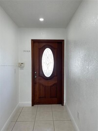 17045 NW 87th Ave, Unit 36A in Hialeah, FL - Building Photo - Building Photo