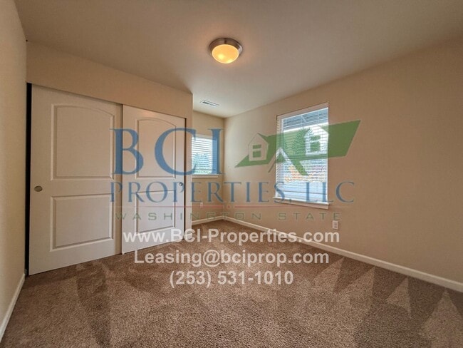 412 T St SE in Tumwater, WA - Building Photo - Building Photo