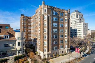 6334-6344 N Sheridan Rd Apartments