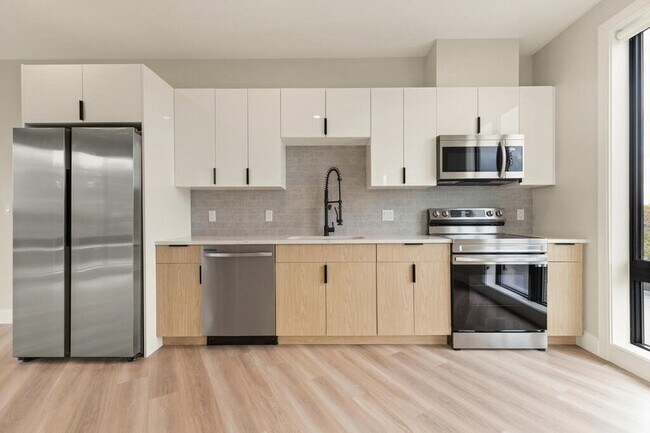 1700 Dorchester Ave, Unit 403 in Boston, MA - Building Photo - Building Photo