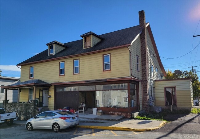204 Main St in Maybrook, NY - Building Photo - Building Photo
