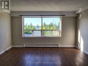 109 Gowan St in Barrie, ON - Building Photo - Building Photo