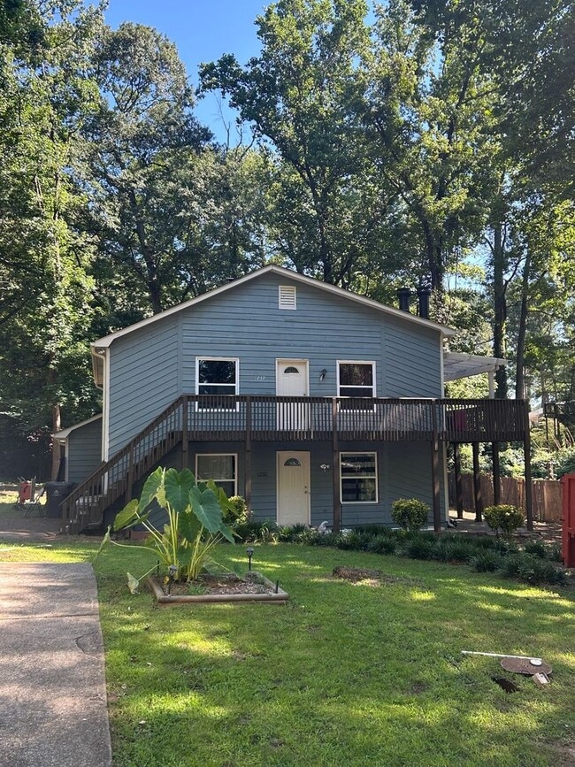 1232 Hanover Pl