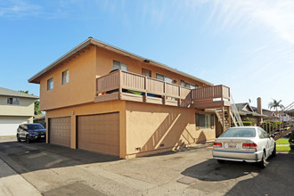 16531 Sabot Ln in Huntington Beach, CA - Building Photo - Building Photo