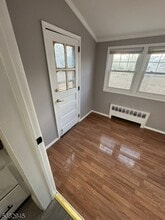 1292 Crescent Ave in Roselle, NJ - Building Photo - Building Photo