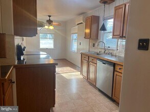 2712 Canada Hill Rd in Myersville, MD - Building Photo - Building Photo