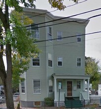 158 Holland St in Somerville, MA - Building Photo - Building Photo