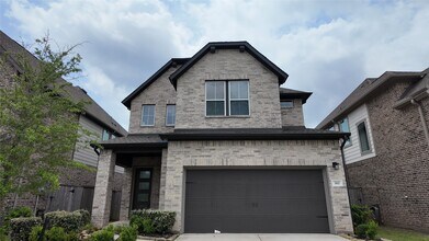 360 Mallorn Ln in Montgomery, TX - Building Photo - Building Photo