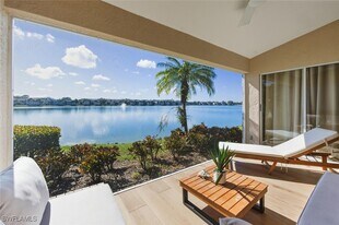 2730 Sailors Way in Naples, FL - Building Photo