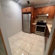 12035 NE 2nd Ave in North Miami, FL - Building Photo - Building Photo