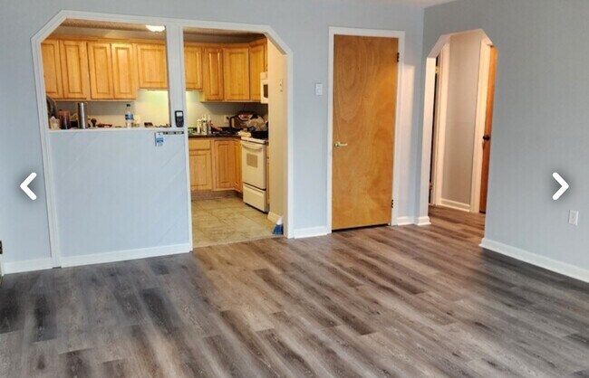 4 Hazelwood Ave, Unit #7 in Dracut, MA - Foto de edificio - Building Photo