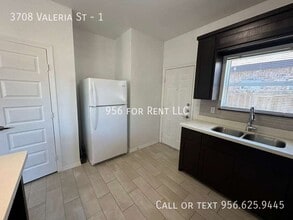 3708 Valeria St in Edinburg, TX - Building Photo - Building Photo