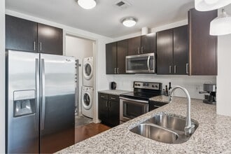 Skyhouse Buckhead in Atlanta, GA - Building Photo - Building Photo