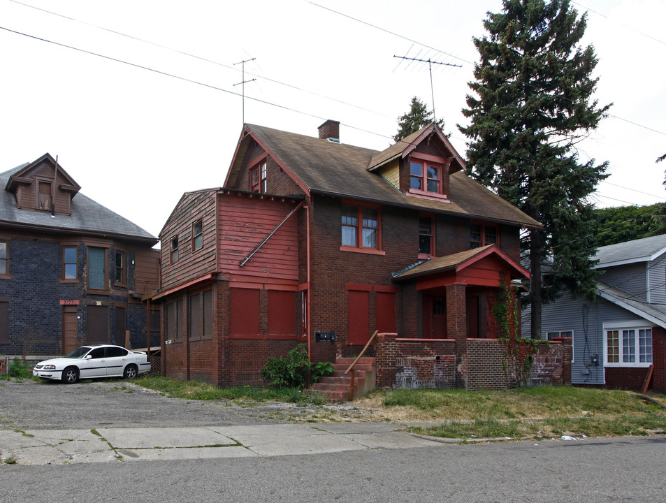 1106 NW 22nd St NW in Canton, OH - Building Photo