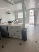 200 Walnut St in Neptune Beach, FL - Building Photo - Building Photo