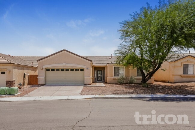 property at 2911 Extravagant Ave