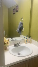 1308 Dundee Dr in Arlington, TX - Foto de edificio - Building Photo