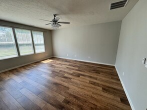 6599 Seabiscuit Rd in Whitestown, IN - Building Photo - Building Photo