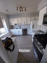 4033 Chesterwood Dr in Silver Spring, MD - Building Photo - Building Photo