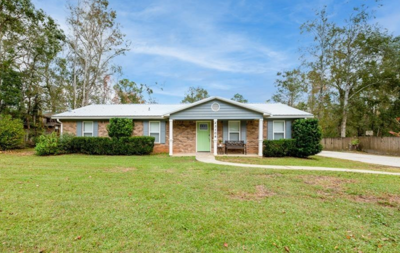 23104 Rochelle Loop in Robertsdale, AL - Building Photo