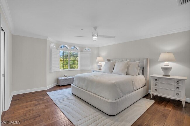 property at 441 4th Ave S