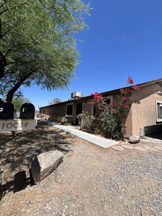 10014 N 7th Ave in Phoenix, AZ - Building Photo