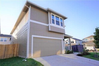 12110 Tolson Dr in Manor, TX - Building Photo - Building Photo