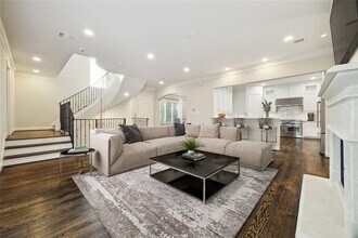 6008 Potomac Park Dr in Houston, TX - Building Photo - Building Photo