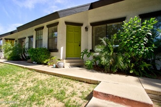 2215 W Augusta Ave in Phoenix, AZ - Building Photo - Building Photo