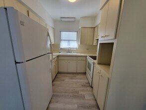 505 Manatee Ct in Venice, FL - Building Photo - Building Photo