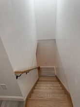 36 Catskill Ave in Kingston, NY - Foto de edificio - Building Photo