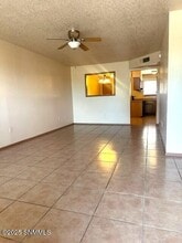 2344 Saturn Cir in Las Cruces, NM - Foto de edificio - Building Photo