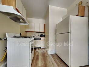 1300 35th St NW in Washington, DC - Building Photo - Building Photo