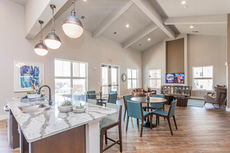 Arbor At Centerbrook in Live Oak, TX - Building Photo - Interior Photo