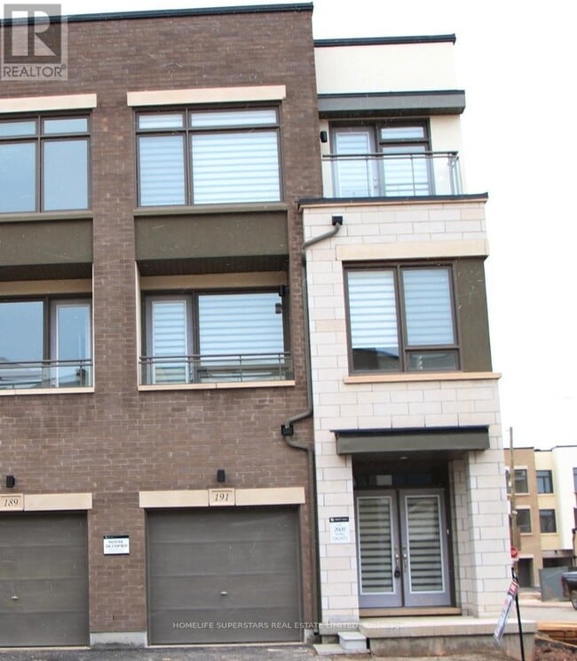 property at 191 Squire Cres